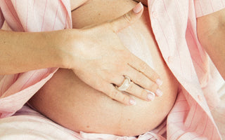 Prezent na baby shower. Kosmetyki dla przyszłej mamy – kompendium wiedzy